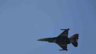 SOLOTÜRK Eskişehir’de gösteri uçuşu öncesi çevre tanıma uçuşu yaptı