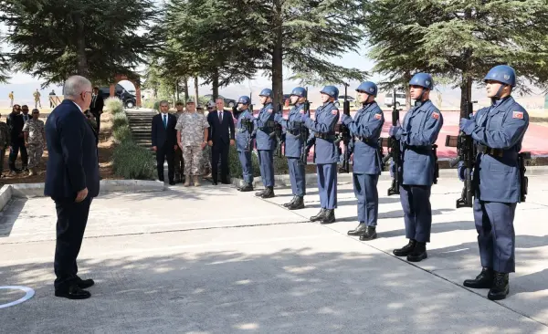 Bakan Güler, 17’nci Hava ve Füze Savunma Üs Komutanlığı’nı ziyaret etti