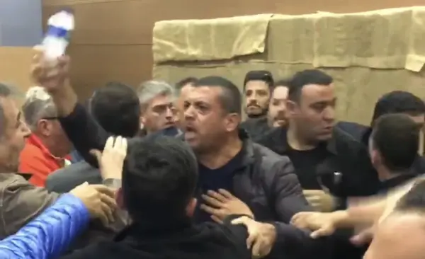 YENİ Parti Odunpazarı ilçe seçiminde gerginlik