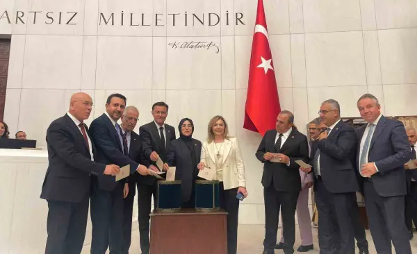Milletvekili Hatipoğlu’nun TBMM mesaisi sürüyor