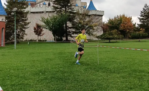 Sazova Kültür Parkı’nda kros heyecanı yaşandı