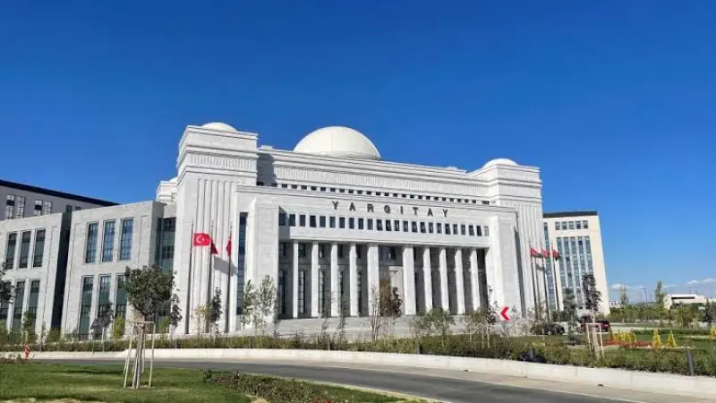 Yargıtay 4. Ceza Dairesi ‘pislik’ ifadesini hakaret saymadı
