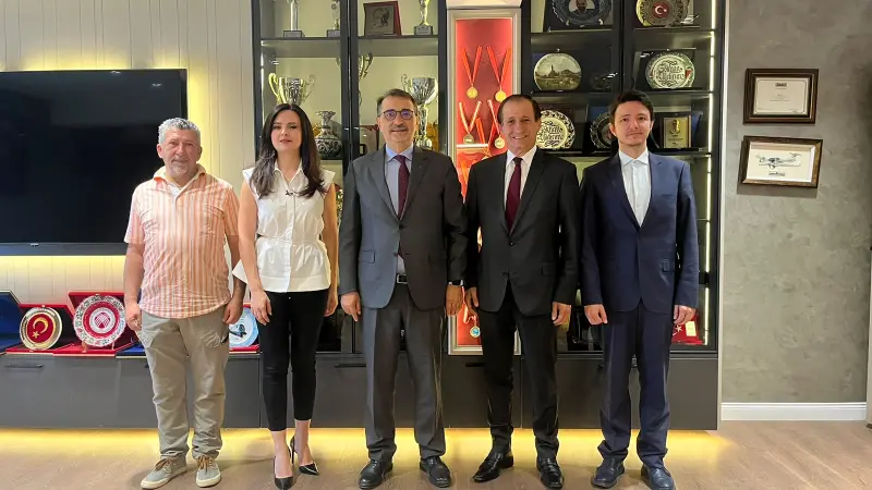 Milletvekili Fatih Dönmez’den Medya 26 Grup’a ziyaret