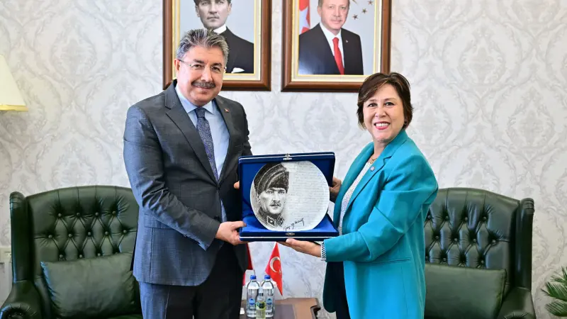 Eskişehir Kent Konseyi'nin Yeni Yönetimi Vali Yılmaz'ın Konuğu Oldu