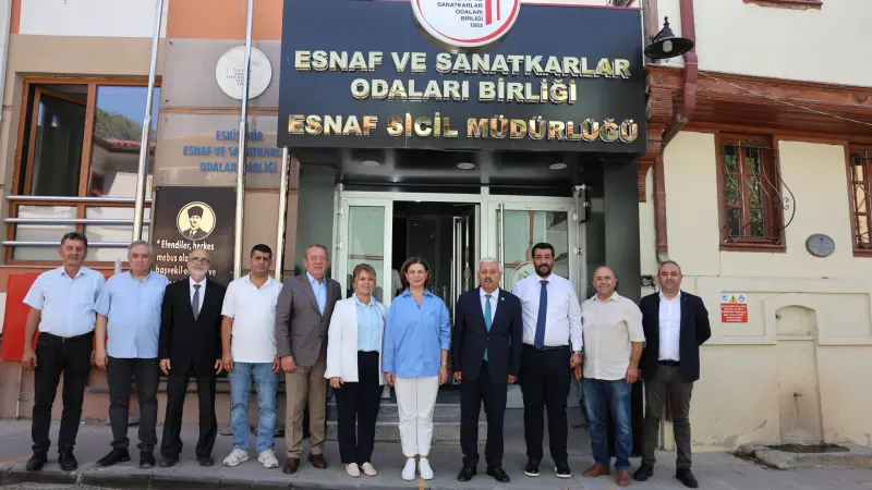 Başkan Ünlüce'den Esnaf Odalarına Ziyaret