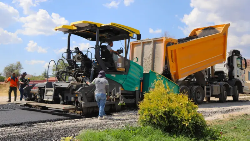 Büyükşehir Belediyesi Han İlçesinde Yol Çalışmalarını Tamamladı