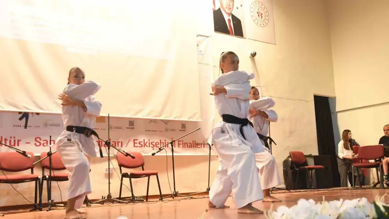 Eskişehir’de Gençlik Yaz Kulübü Kapanış Şenliği düzenlendi