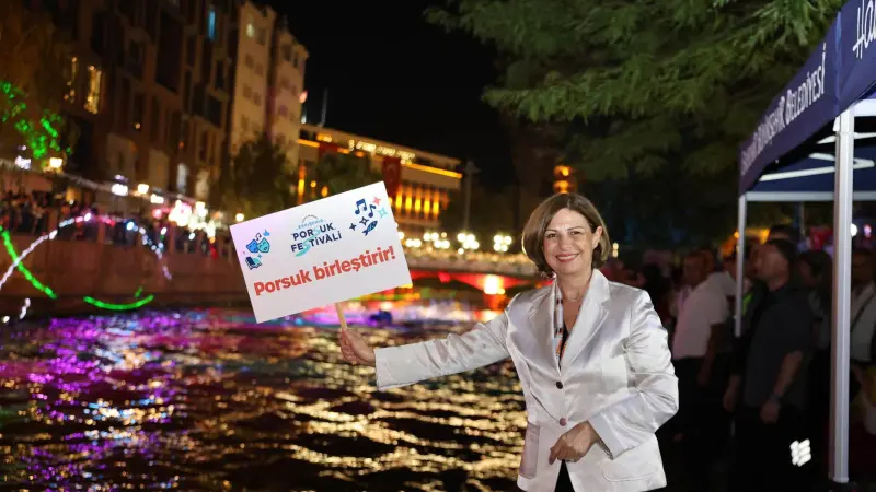 Başkan Ünlüce'den Uluslararası Eskişehir Porsuk Festivali Teşekkürü