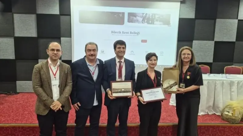 Bilecik’te ’Türkiye Kent Bellekleri ve Koleksiyoncuları Çalıştayı’ düzenlendi