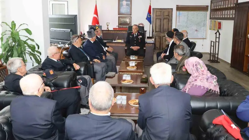 Gaziler Günü’nde kahraman gaziler jandarmada misafir edildi