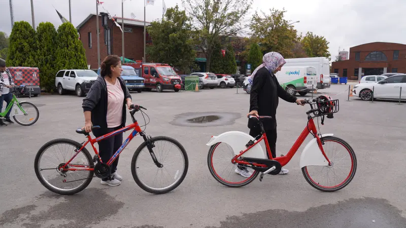 Tepebaşı’nda 'Bisiklete İlk Adım Atölyesi' İle İlk Pedallar Çevrildi
