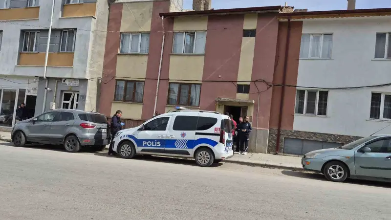 Eskişehir’de 52 yaşındaki adam merdivenin altında ölü bulundu