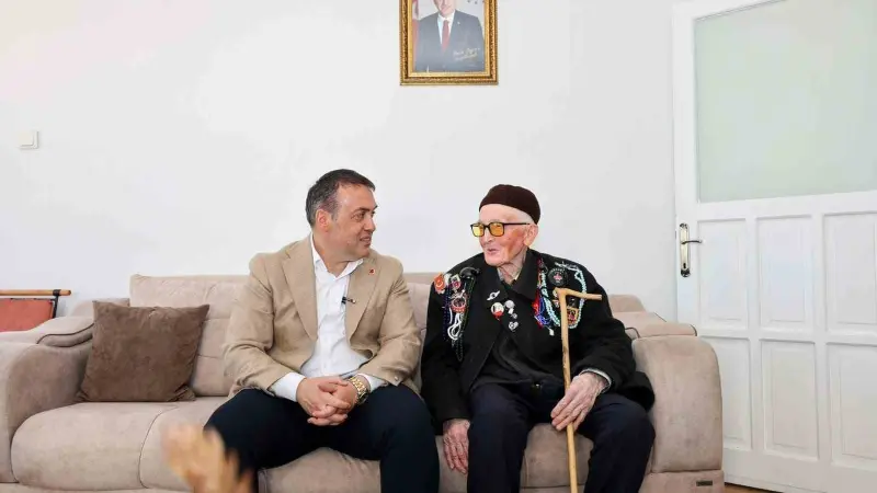 Şehit babası Hasan Bayır 93 yaşına girdi