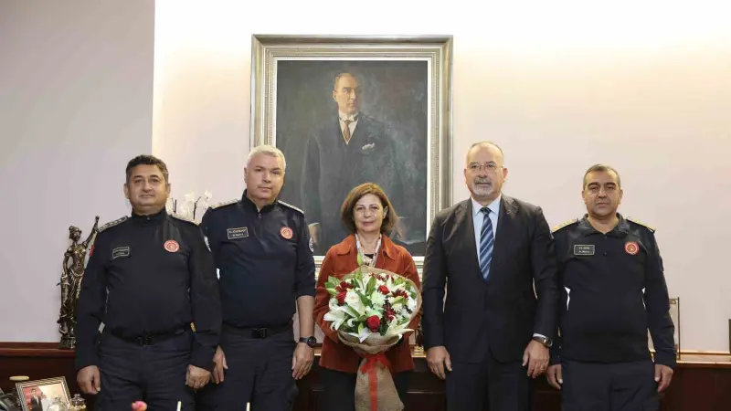 İtfaiyecilerden Başkan Ünlüce’ye anlamlı ziyaret
