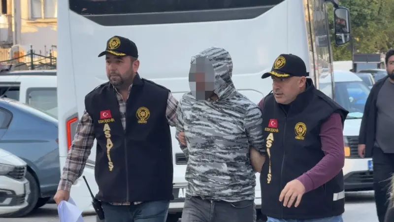 Cinayet şüphelisi adliyeye sevk edildi