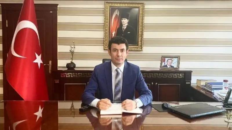 Silahla vurulmuş halde bulunan Afyonkarahisar Vali Yardımcısı ve İl Özel İdaresi Genel Sekreteri İhsan Ayrancı, ağır yaralı olarak hastaneye kaldırıldı.