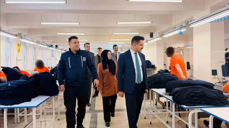 Hükümlülerin üretimi yerinde incelendi