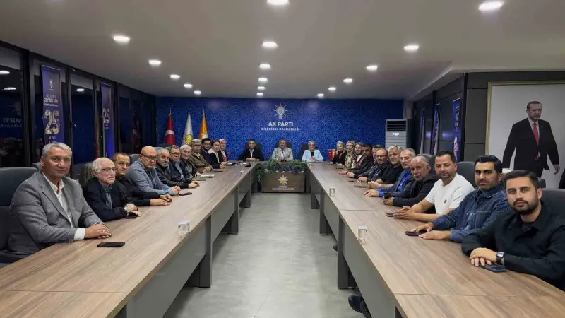 AK Parti yeni dönem hedeflerini değerlendirdi