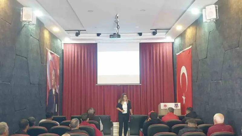 Tutuklu ve hükümlülere ’Aile İçi İletişim’ eğitimi verildi