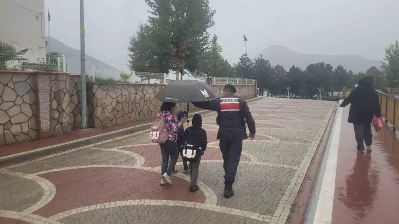 Bilecik’te 14 okul çevresi kontrol edildi