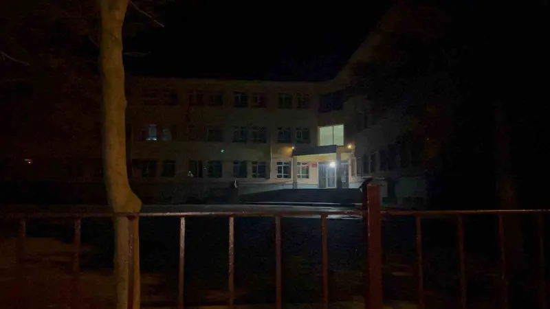 Okul bahçesinde baba ve oğlunun darbedilip bıçaklanmasına ilişkin davaya devam edildi