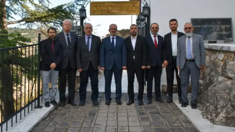 Bilecik’te Şeyh Edebali Türbesi’nde Kur’an-I Kerim tilavet edildi