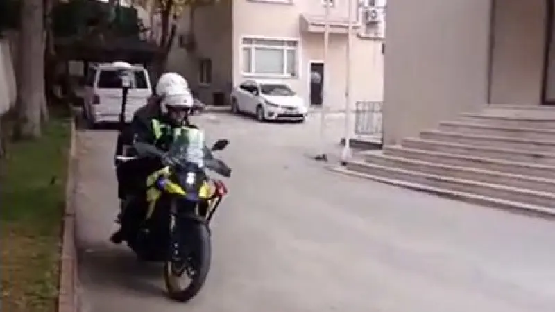 Bozüyük’te sınava geç kalan adayların yardımına polis yetişti