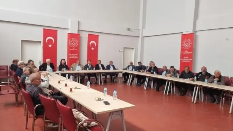 Bilecik’te muhtarlara kadına yönelik şiddetle mücadele eğitimi