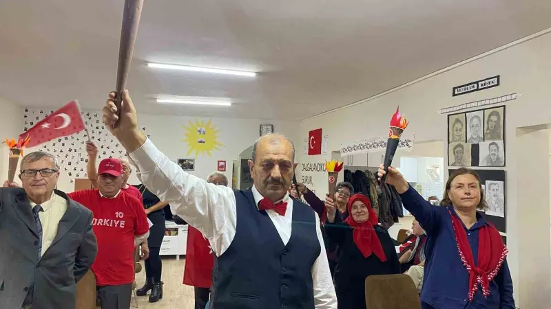 Odunpazarı Belediyesi’nin yaşlı bakım merkezlerinde Cumhuriyet coşkusu